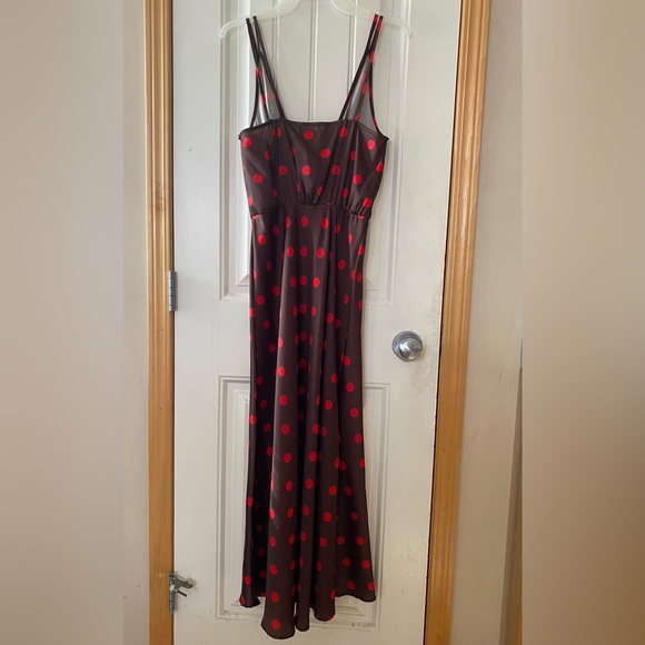 Zara Women’s Brown Red Polka Dot Satin Feel Spaghetti Strap MIDI Dress NWT XS - Picture 8 of 8
